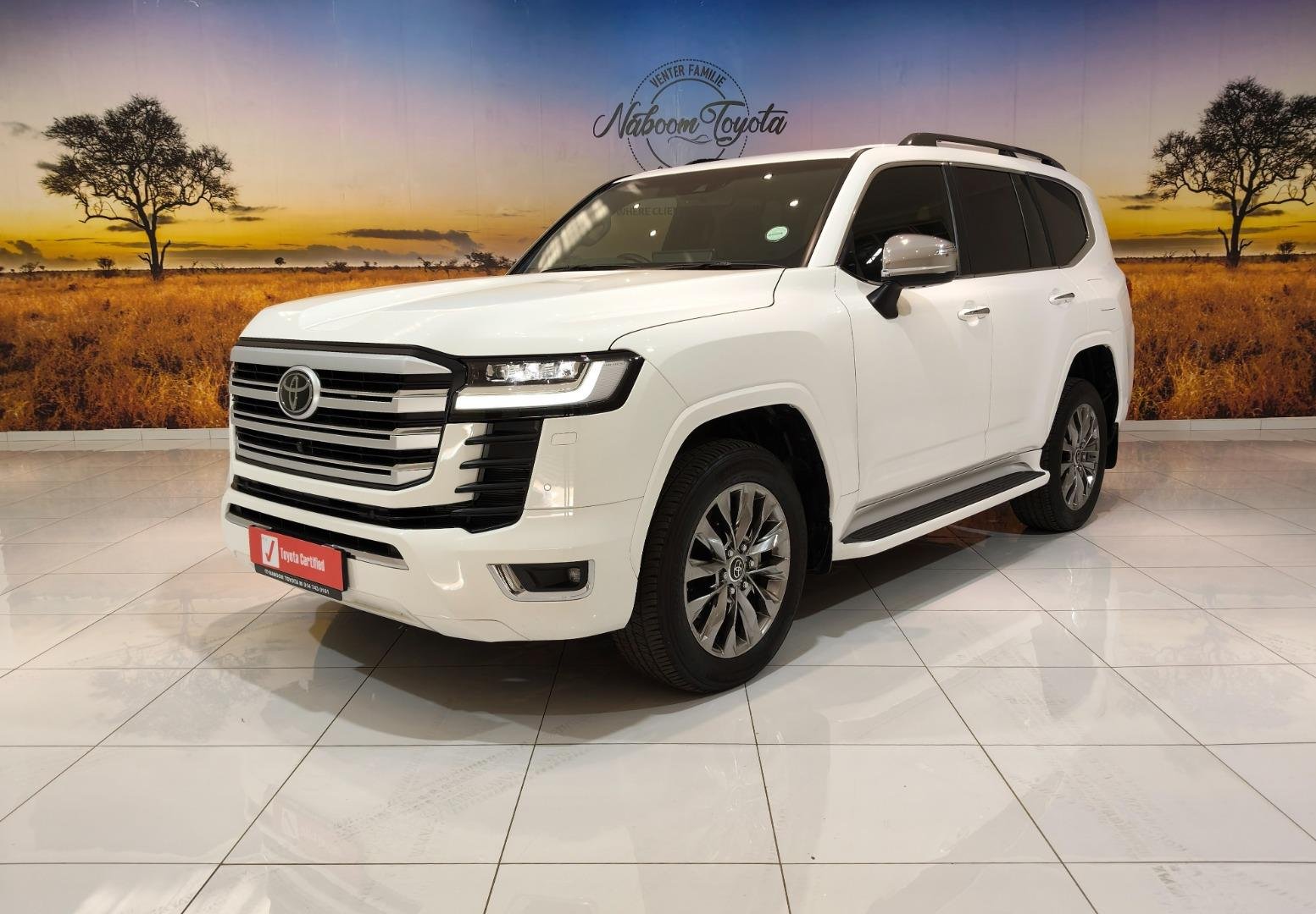 2023 Toyota Land Cruiser 300 3.3D ZX V6 SUV Luxury 4x4 SUV in Excellent Condition